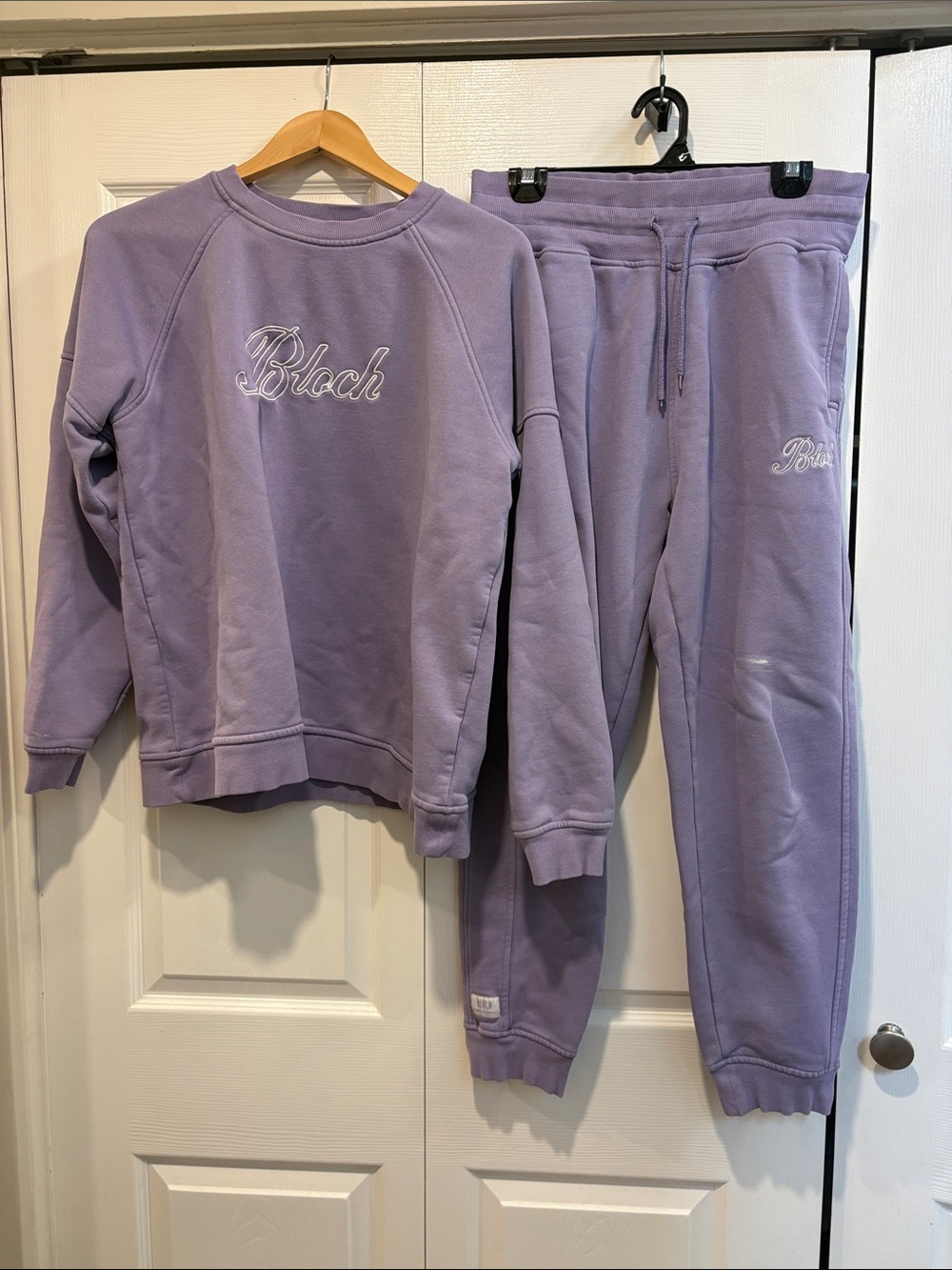 Bloch Lavender Pullover Sweatshirt and Joggers Set
